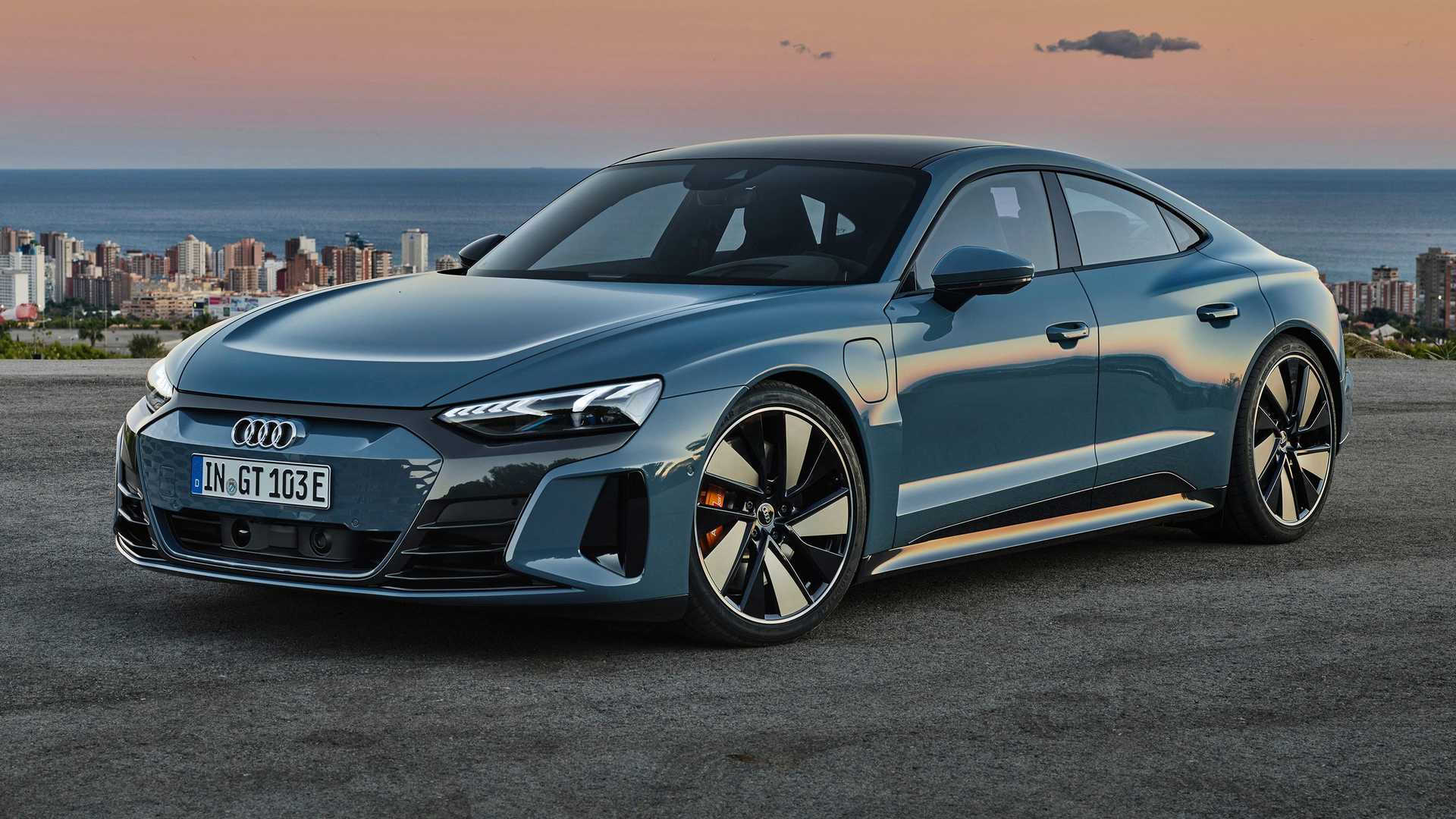 2021 Elektrikli Audi E-Tron GT Tanıtıldı