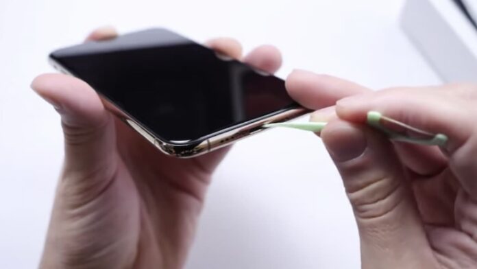 iPhone Hoparlörlerini 4 Farklı Yöntem Kullanarak Nasıl Temizleyebilirsiniz?