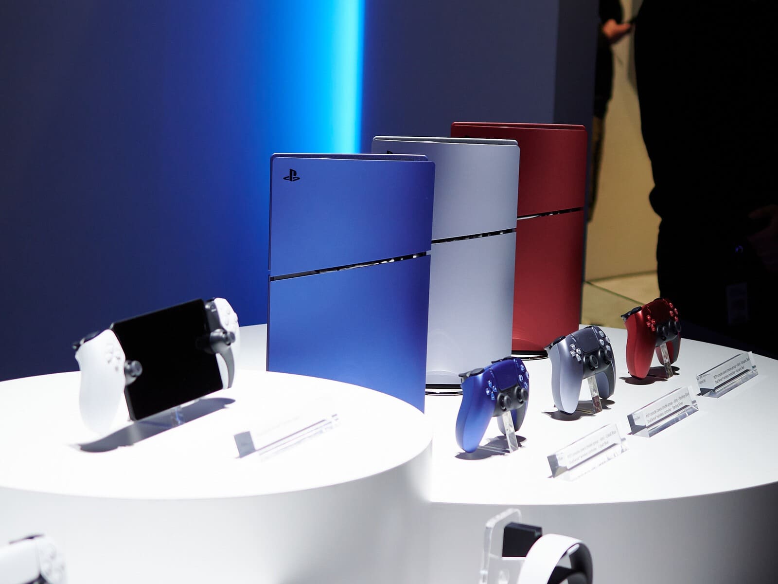 Sony PS5 Slim İçin Yeni Renk Seçenekleri