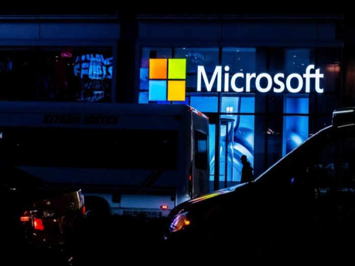 Microsoft, Windows bilgisayarlarda CrowdStrike mavi ölüm ekranlarını otomatik olarak düzeltmek için bir araç yayınladı