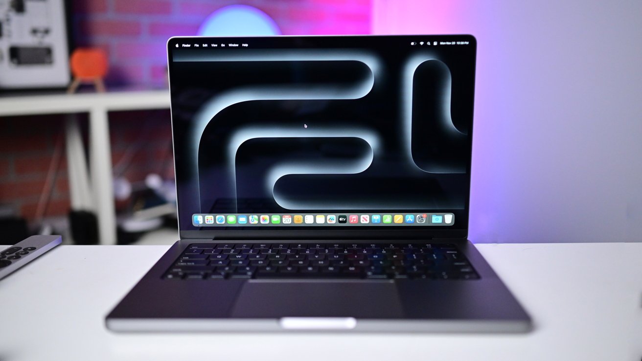 macOS 14.6 Güncellemesi M3 MacBook Pro için Çoklu Ekran Desteğini Etkinleştiriyor