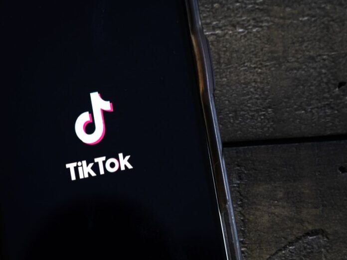 18'in altındaki TikTok kullanıcıları güzellik filtrelerini kullanamayacak