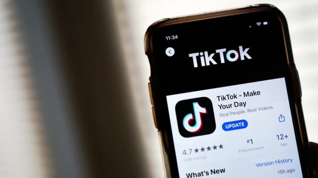 Apple ve Google TikTok'u ABD Uygulama Mağazalarına Geri Getiriyor